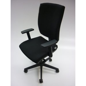 Ergonomická kancelářská židle RIM ANATOM AT 986 B – látka, černá